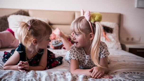 Кого вітати з днем ангела в квітні 2026 року за новим календарем / © pexels.com