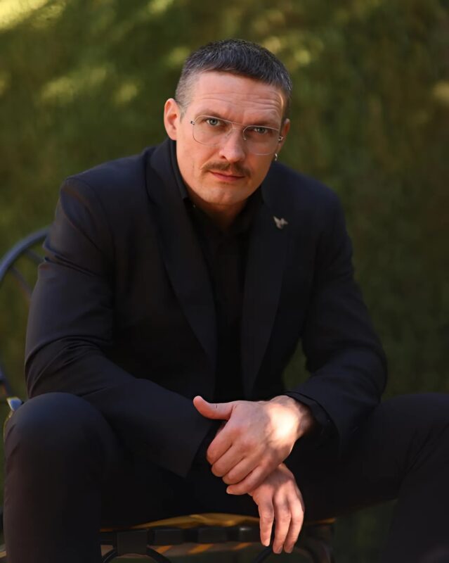 Сколько Детей У Усика: Подробности о Семье Чемпиона