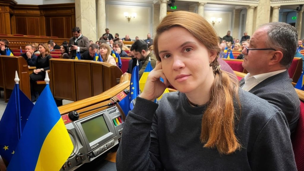 Мар'Яна Безугла: личная жизнь, карьера и ключевые моменты биографии