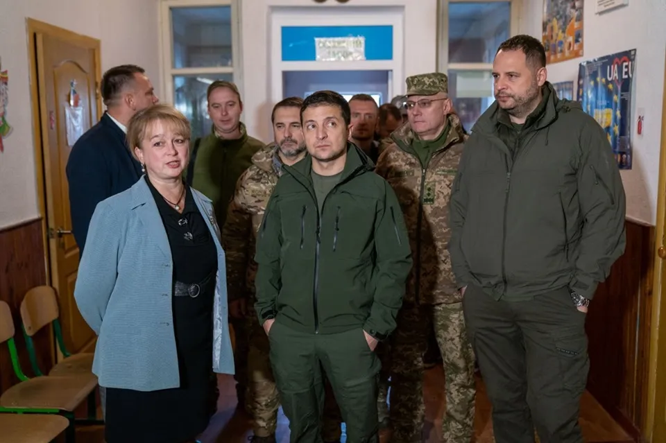 Андрій Єрмак Особисте Життя: детальний огляд біографії, кар'єри та сімейних відносин