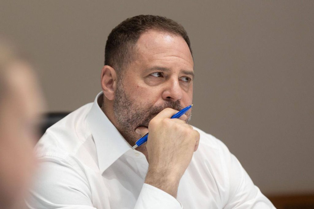 Андрій Єрмак: национальность, жизненный путь и влияние на Украину
