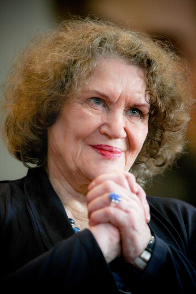 Ліна Костенко В Молодості: Формирование Легенды Украинской Поэзии