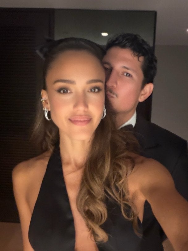Джессіка Альба й Денні Рамірес / © instagram.com/jessicaalba